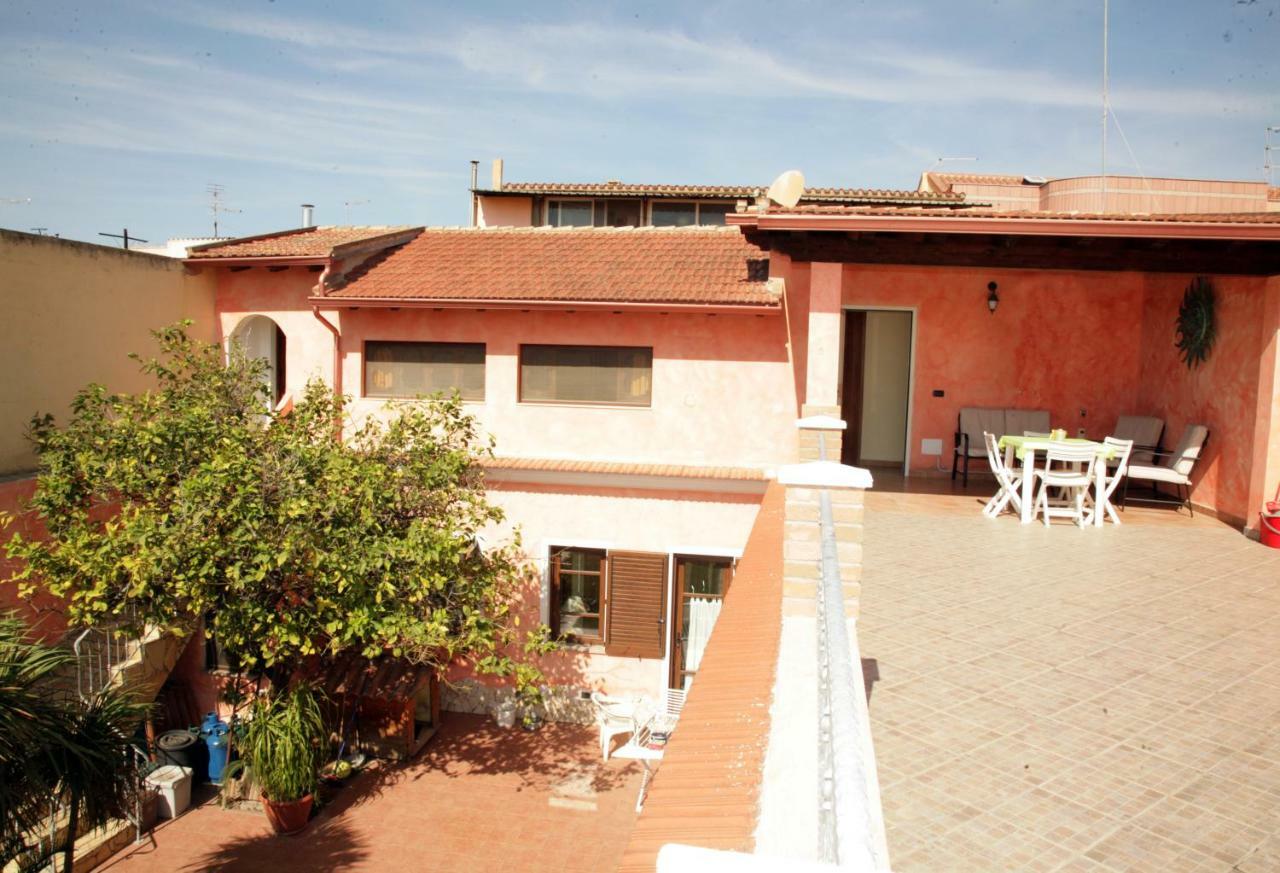 L'Isola Felice Apartment Монсеррато Экстерьер фото