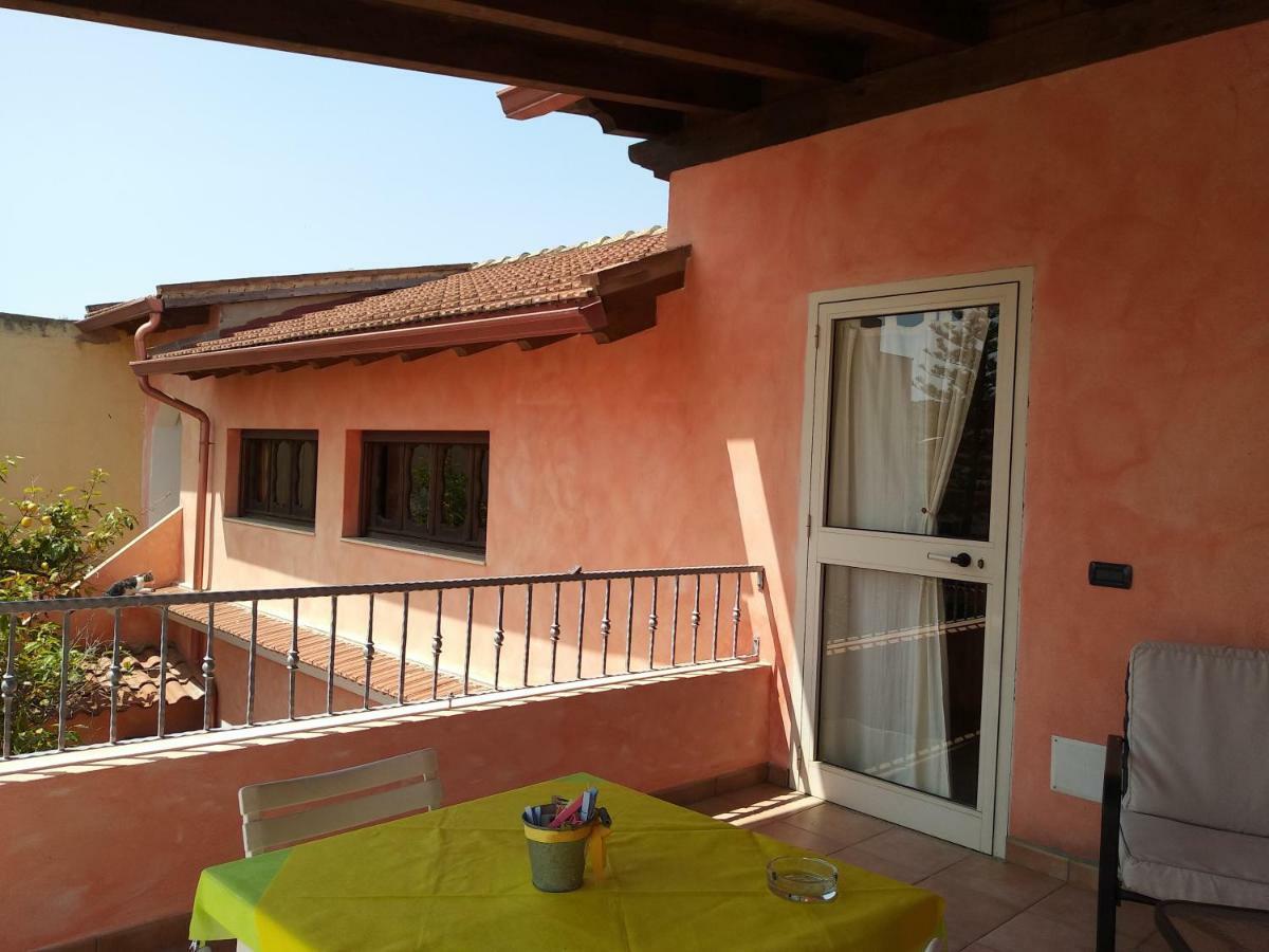 L'Isola Felice Apartment Монсеррато Экстерьер фото